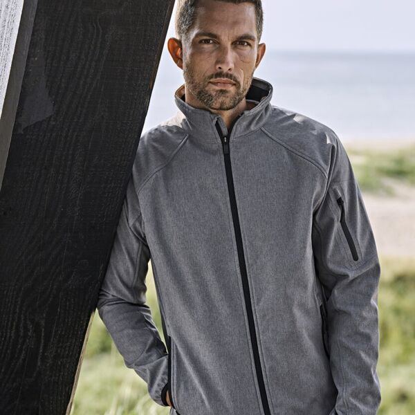 Lightweight performance softshell (9510) Thumbnail